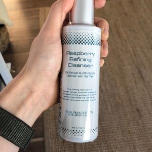 skin script raspberry refining cleanser